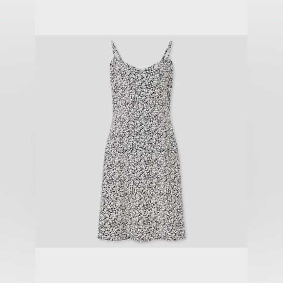 Uniqlo Printed Camisole Flare Dress - Picture 1 of 3